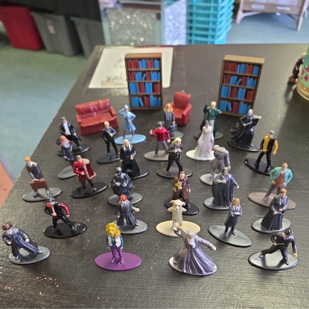 28 Jada Toys Harry Potter Miniature Metal Figures + Figurines Set Movie Series